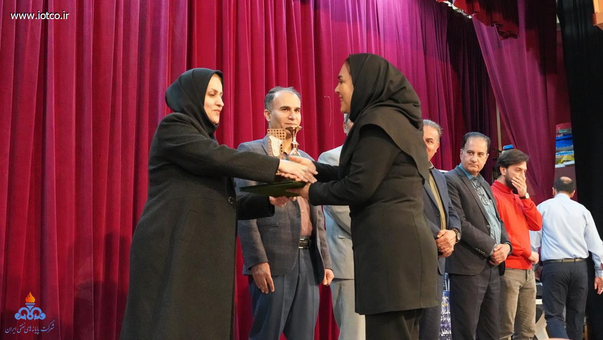 برگزاری نمایشگاه دستاوردهای رباتیک و فناوری نوین در جزیره خارگ 9