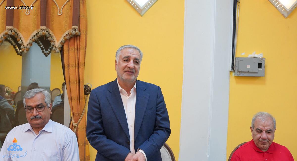 نشست صمیمی +مدیرعامل شرکت پایانه‌های نفتی ایران + روسای پایانه نفتی خارگ + مناسب میلاد امام علی(ع)+ عباس اسدروز 17