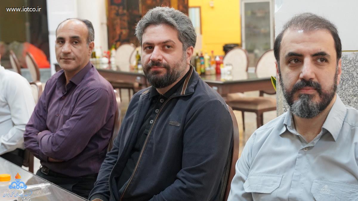 نشست صمیمی +مدیرعامل شرکت پایانه‌های نفتی ایران + روسای پایانه نفتی خارگ + مناسب میلاد امام علی(ع)+ عباس اسدروز 13