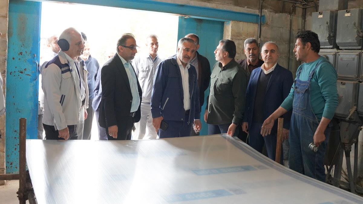 اسدروز + البرز جعفری+ بازسازی گلخانه «گرین هوس» خارگ+ تقویت فضای سبز 1