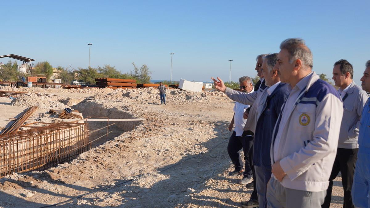 عباس اسدروز+ مدیرعامل شرکت پایانه‌های نفتی ایران+ پروژه +سامانه تمام‌اتوماتیک اعلان و اطفای حریق مجتمع مخازن+ مخزن یک‌میلیون بشکه‌ای شماره ۳۲ 21