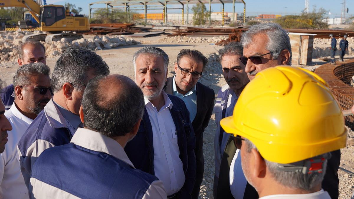 عباس اسدروز+ مدیرعامل شرکت پایانه‌های نفتی ایران+ پروژه +سامانه تمام‌اتوماتیک اعلان و اطفای حریق مجتمع مخازن+ مخزن یک‌میلیون بشکه‌ای شماره ۳۲ 16