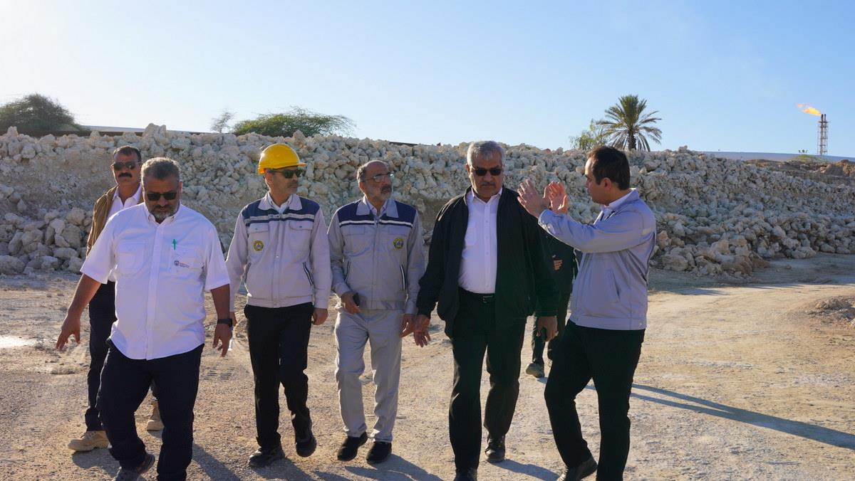 عباس اسدروز+ مدیرعامل شرکت پایانه‌های نفتی ایران+ پروژه +سامانه تمام‌اتوماتیک اعلان و اطفای حریق مجتمع مخازن+ مخزن یک‌میلیون بشکه‌ای شماره ۳۲ 10