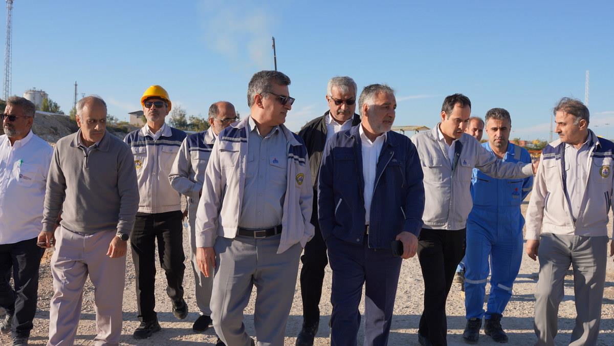 عباس اسدروز+ مدیرعامل شرکت پایانه‌های نفتی ایران+ پروژه +سامانه تمام‌اتوماتیک اعلان و اطفای حریق مجتمع مخازن+ مخزن یک‌میلیون بشکه‌ای شماره ۳۲ 9