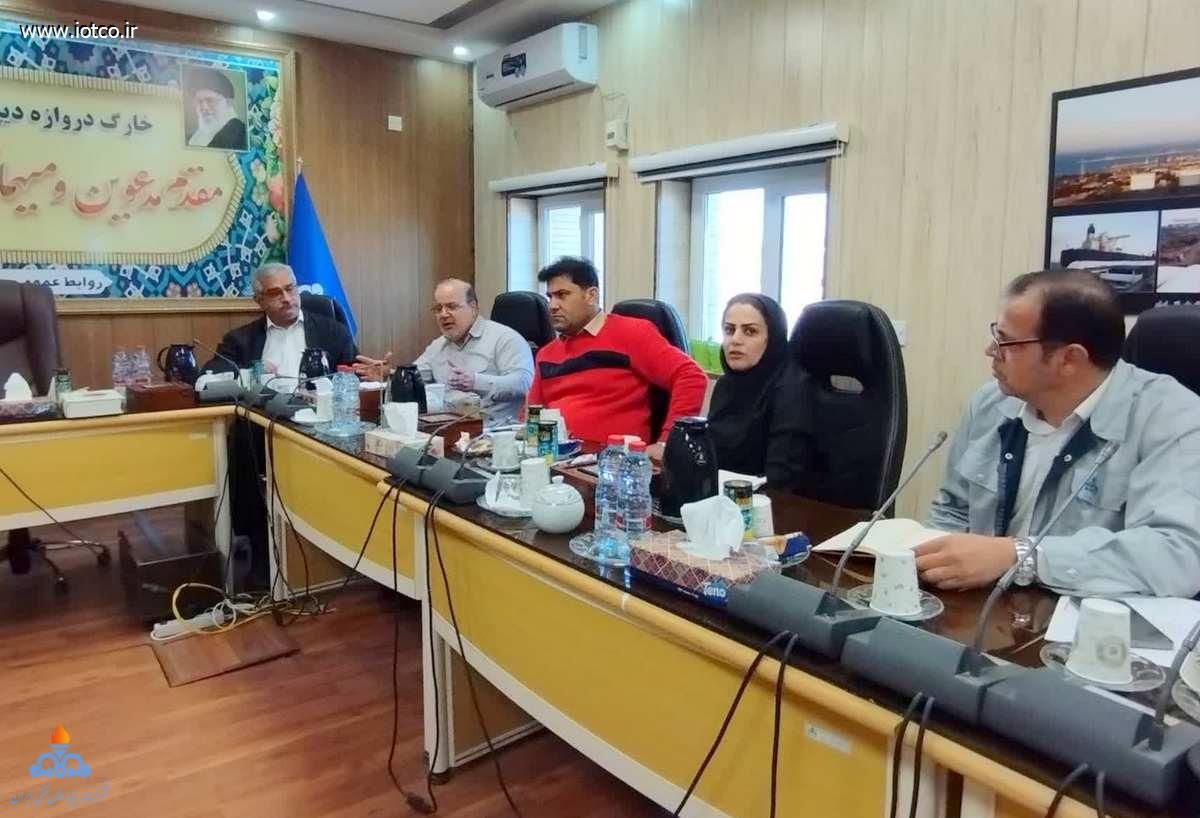 نشست +مراسمات دهه مبارک فجر +پایانه نفتی خارگ 1