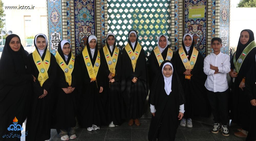 کارکنان شرکت پایانه‌های نفتی ایران + راهپیمایی یوم‌الله ۲۲ بهمن 72