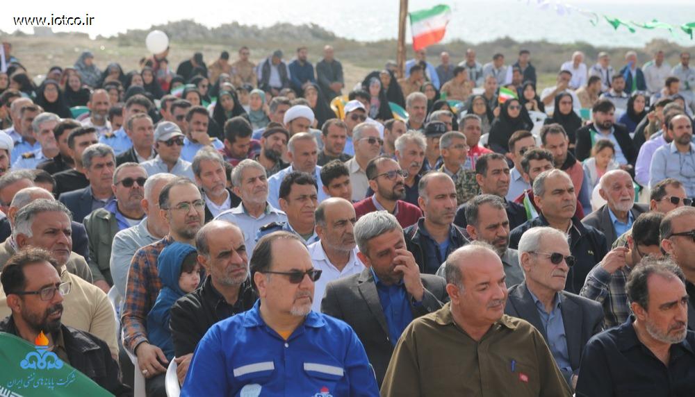 کارکنان شرکت پایانه‌های نفتی ایران + راهپیمایی یوم‌الله ۲۲ بهمن 71