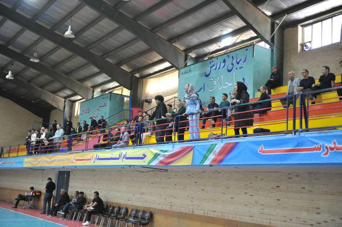 حضور موفق کاروان ورزشی پایانه‌های نفتی ایران در المپیاد کارکنان بالای ۴۵ سال 92