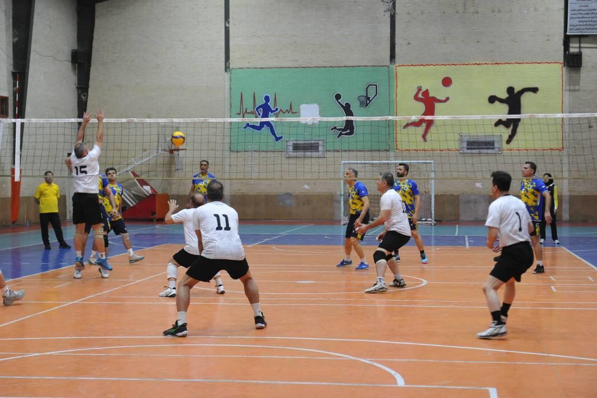 حضور موفق کاروان ورزشی پایانه‌های نفتی ایران در المپیاد کارکنان بالای ۴۵ سال 90