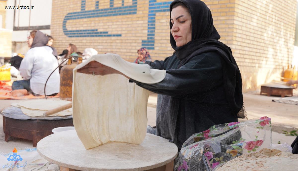 جشنواره نان محلی + نمایشگاه آثار هنری +دهه فجر +جزیره خارگ  21