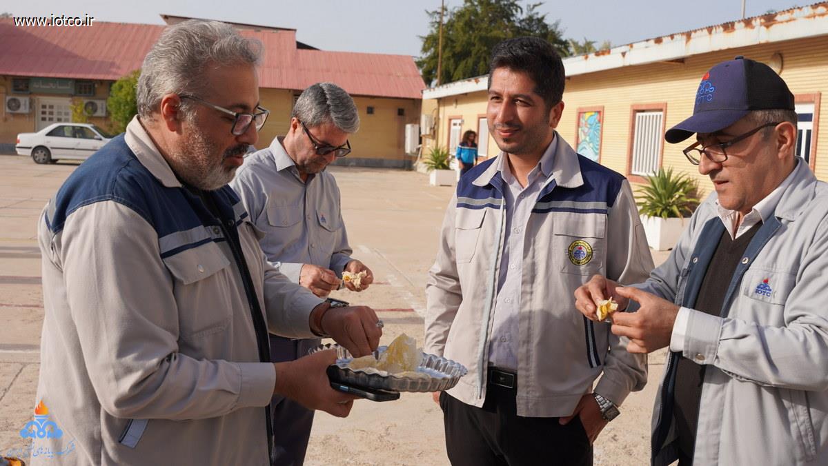 جشنواره نان محلی + نمایشگاه آثار هنری +دهه فجر +جزیره خارگ  19