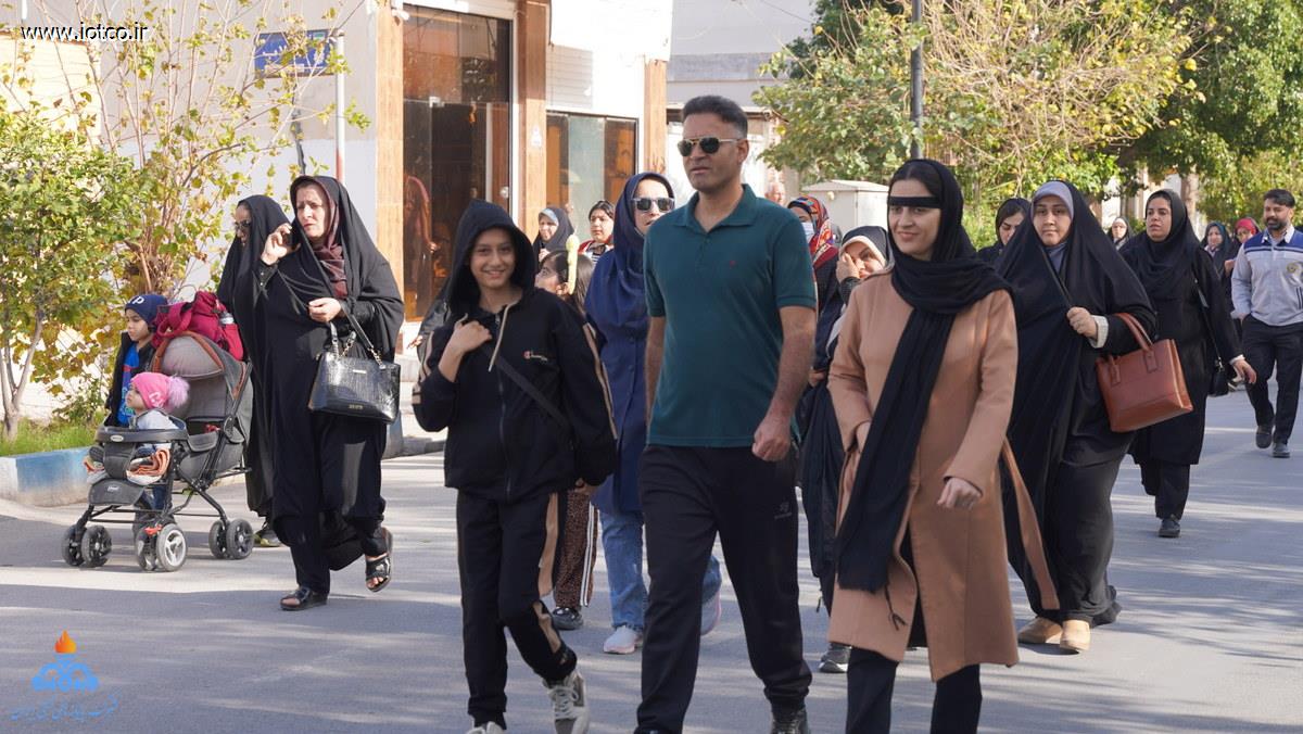 پیاده روی خانوادگی + دهه فجر 39