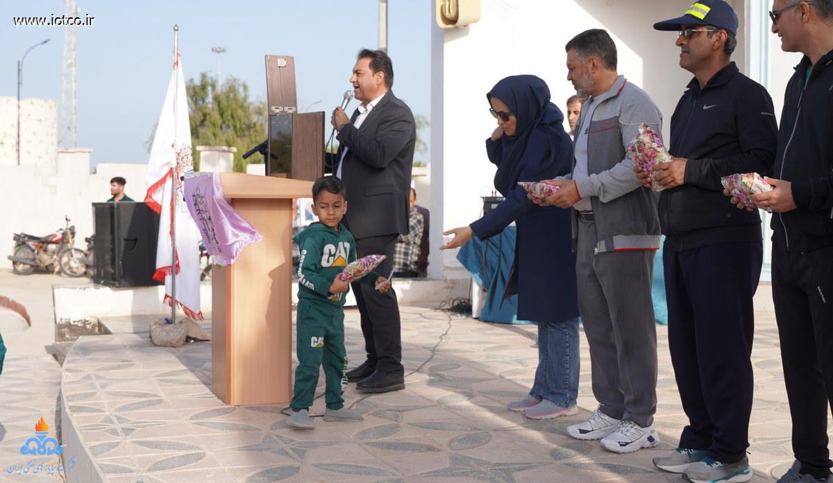 پیاده روی خانوادگی + دهه فجر 18