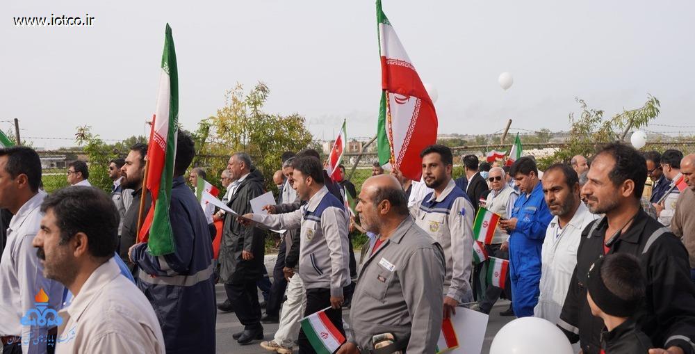 کارکنان شرکت پایانه‌های نفتی ایران + راهپیمایی یوم‌الله ۲۲ بهمن 52