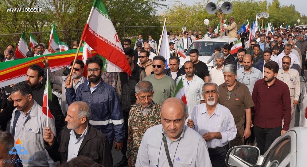 کارکنان شرکت پایانه‌های نفتی ایران + راهپیمایی یوم‌الله ۲۲ بهمن 40