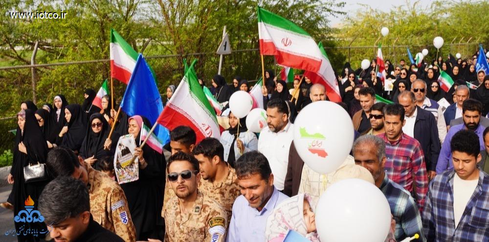 کارکنان شرکت پایانه‌های نفتی ایران + راهپیمایی یوم‌الله ۲۲ بهمن 38