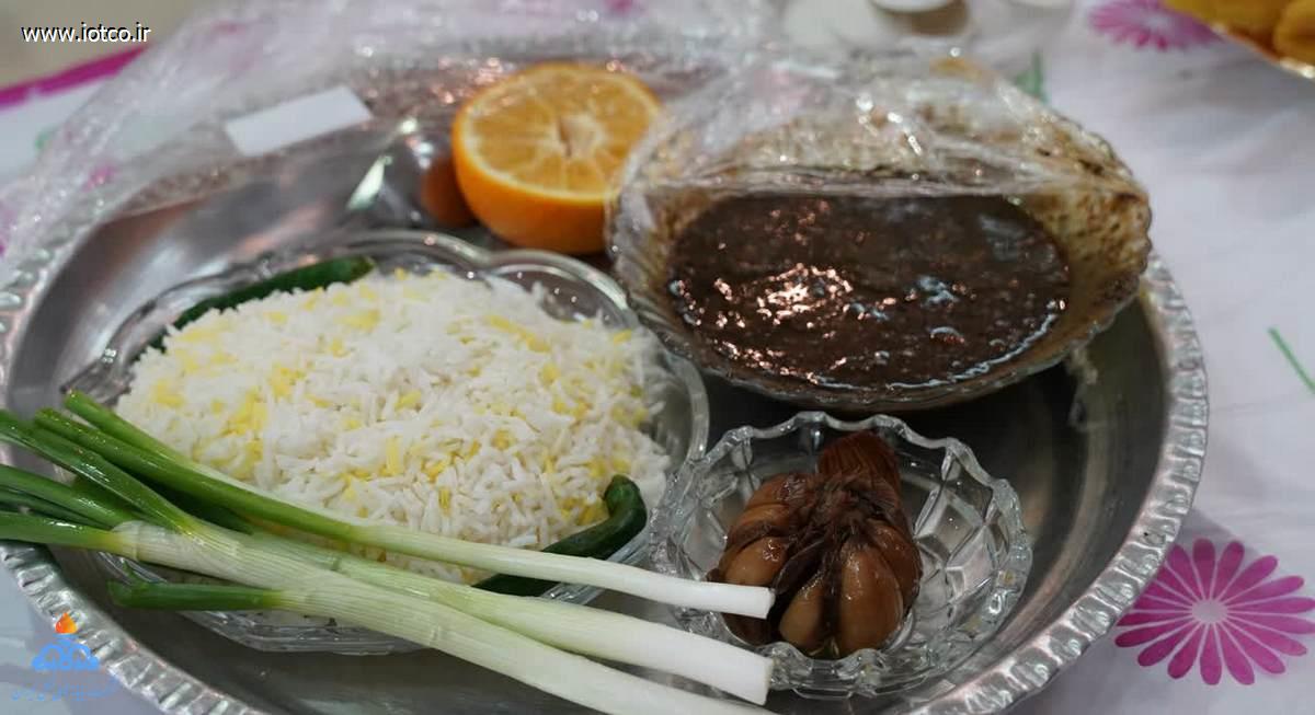 برگزاری جشنواره پخت کیک و شیرینی و جشنواره پخت غذای محلی در پایانه نفتی خارگ 23