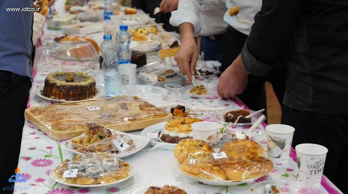 برگزاری جشنواره پخت کیک و شیرینی و جشنواره پخت غذای محلی در پایانه نفتی خارگ 2