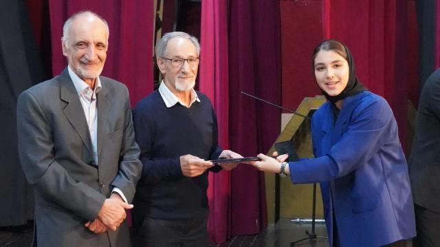 دوازدهمین جشنواره تئاتر «کودک و نوجوان» جزیره خارگ  12