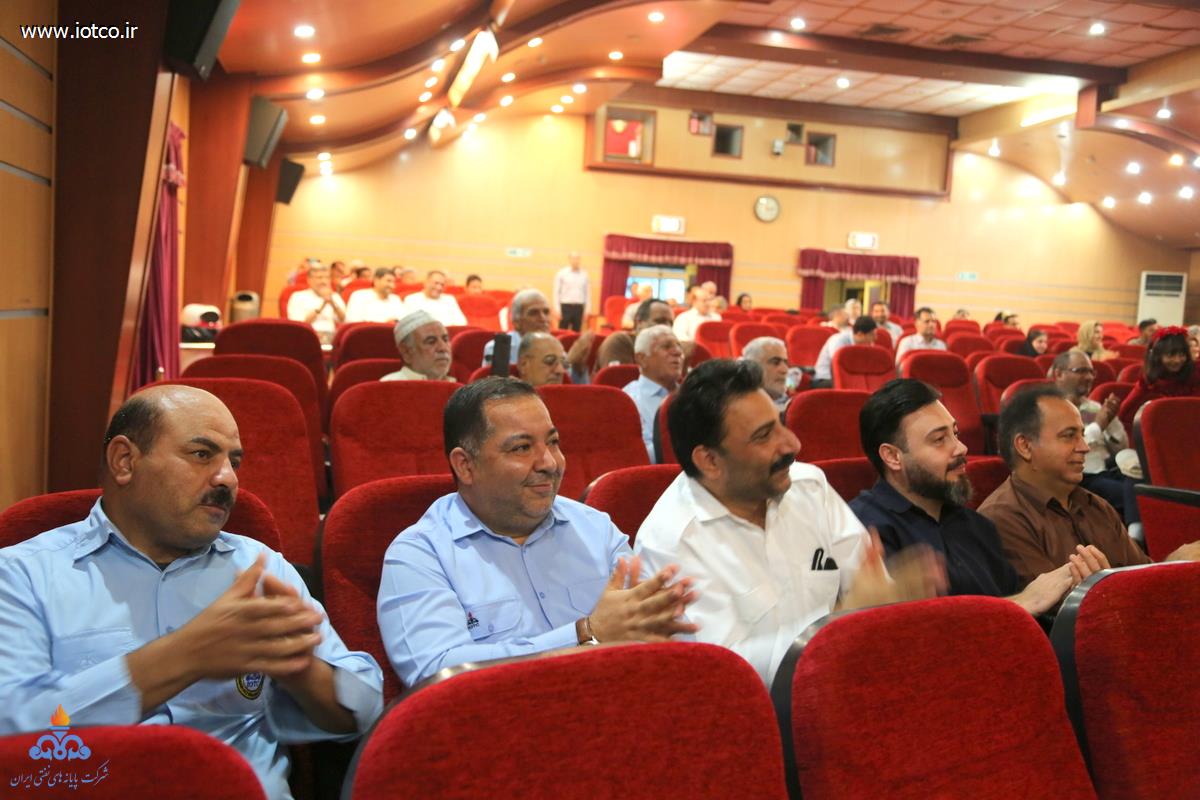 هفته وحدت 56
