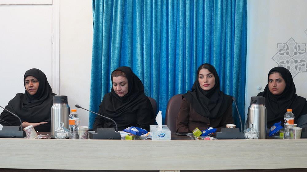 روز کارمند 41
