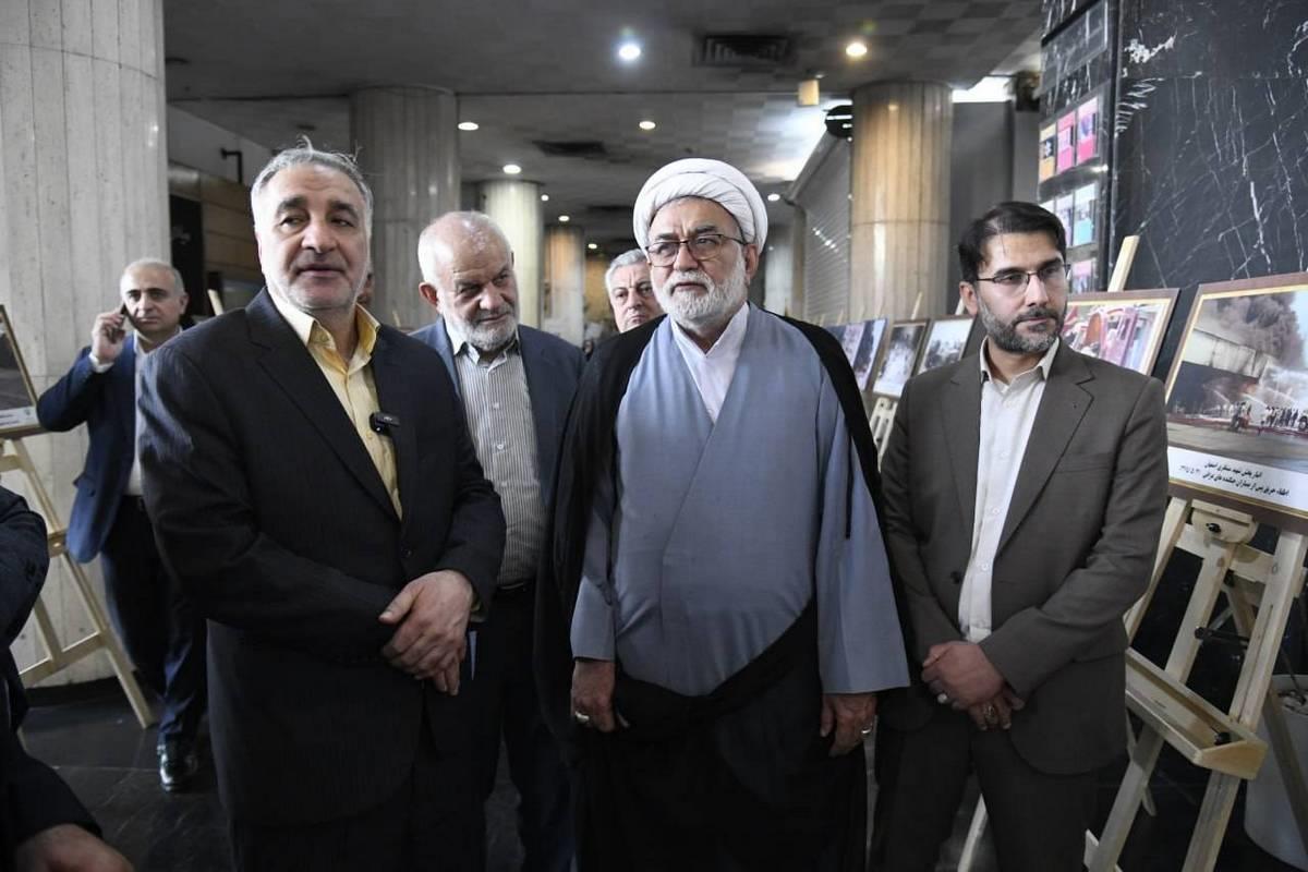 نمایشگاه "روایت ایستادگی" 13
