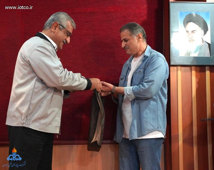 بازنشستگی علیرضا فرخنده‌دوست 32