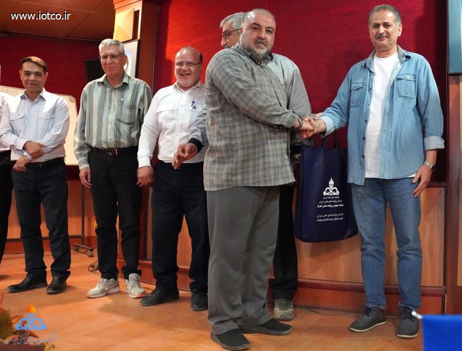 بازنشستگی علیرضا فرخنده‌دوست 21