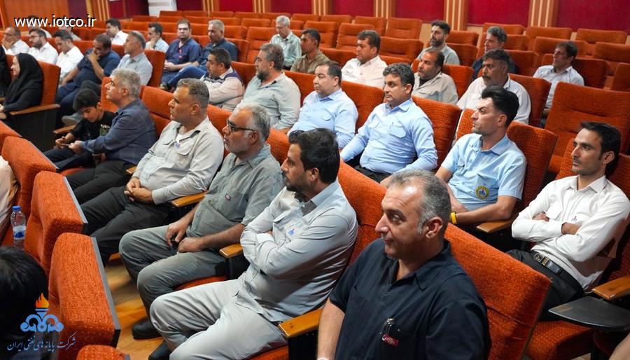 بازنشستگی علیرضا فرخنده‌دوست 10