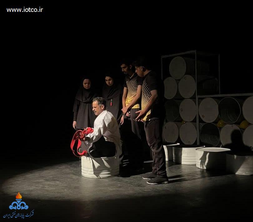 «کی وار»؛ + تئاتر 2