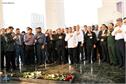 گرامیداشت نخستین روز هفته دفاع مقدس با غبارروبی گلزار شهدای گمنام و دیدار با خانواده شهید و جانباز دفاع مقدس