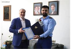 تجلیل از فرزند آزاده شهید شرکت پایانه‌های نفتی ایران