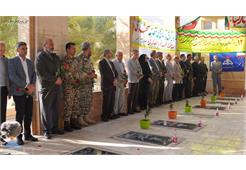 آیین غبارروبی گلزار شهدا به مناسبت دهه فجر در جزیره خارگ برگزار شد